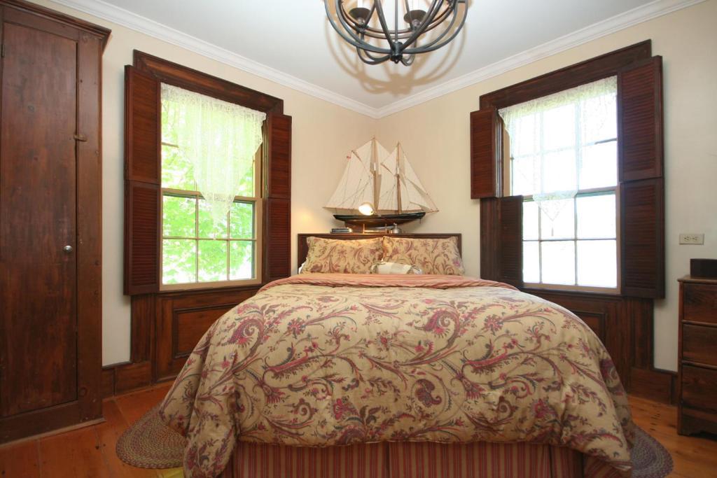 Fisherman'S Daughter B&B Mahone Bay Oda fotoğraf